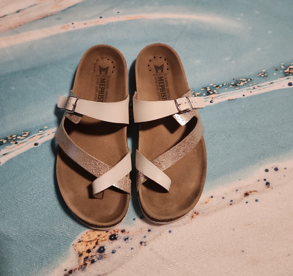 Mephisto White and Silver Sandals with Contoured Comfort